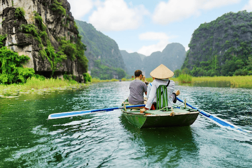 Tổ chức Du lịch Việt Nam: Triển Vọng và Thách Thức